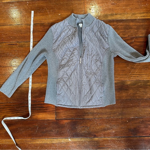 croft & barrow Sweaters - Croft & Barrow Gray Quilted Sweater